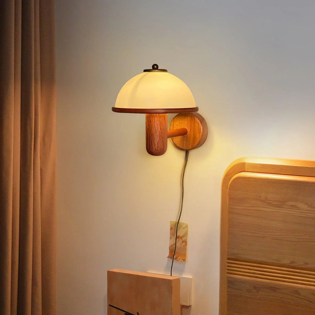 Emreda Wall Light