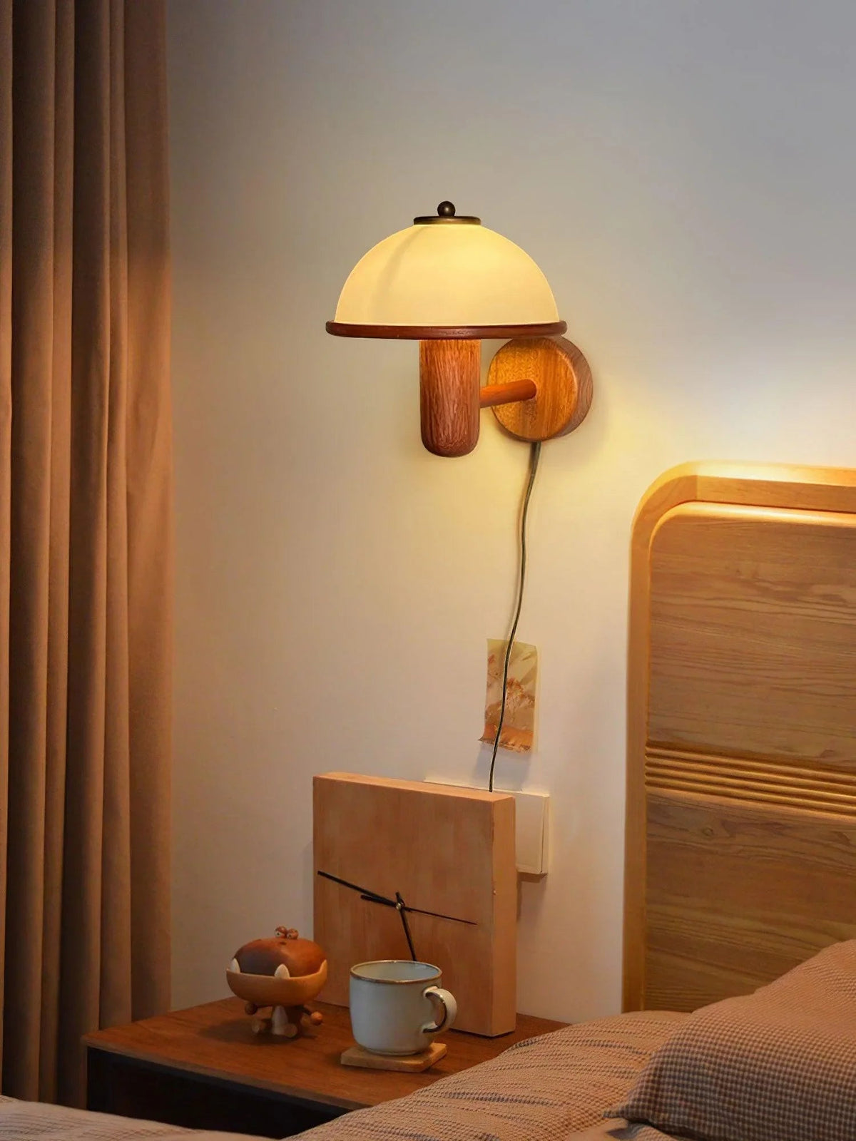 Emreda Wall Light