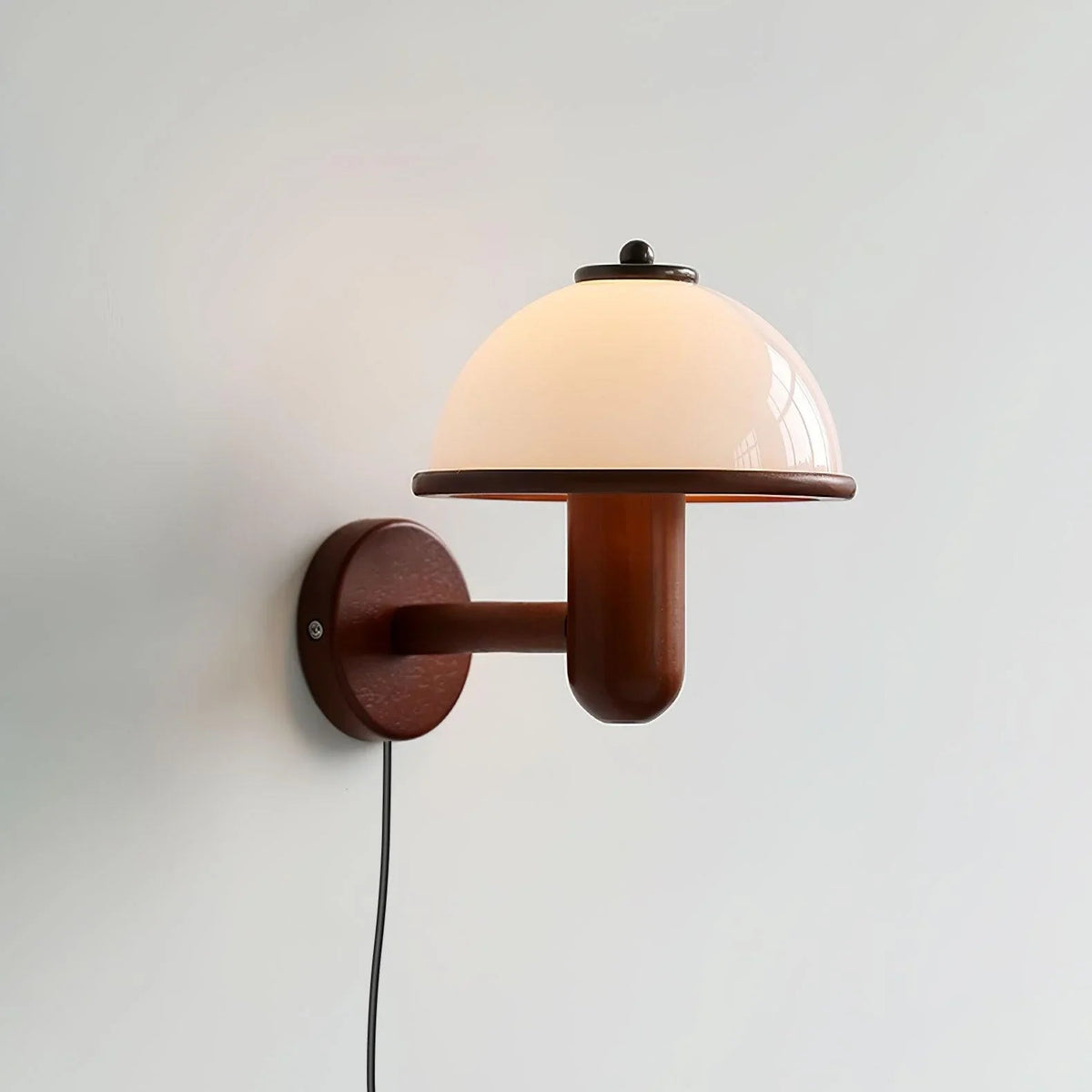 Emreda Wall Light