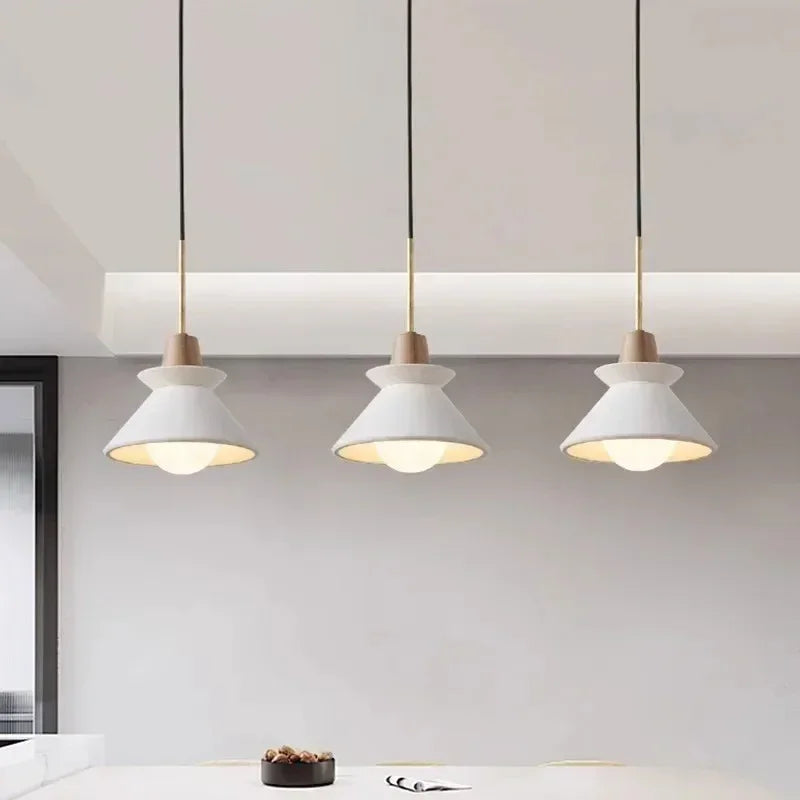 Emseno Pendant Light
