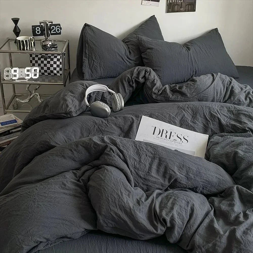 Emtira Bedding Set