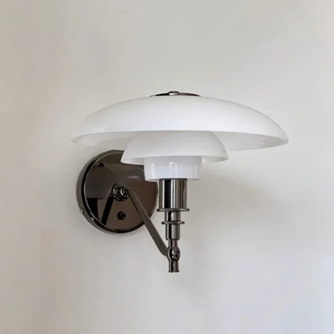 Emvira Wall Lamp