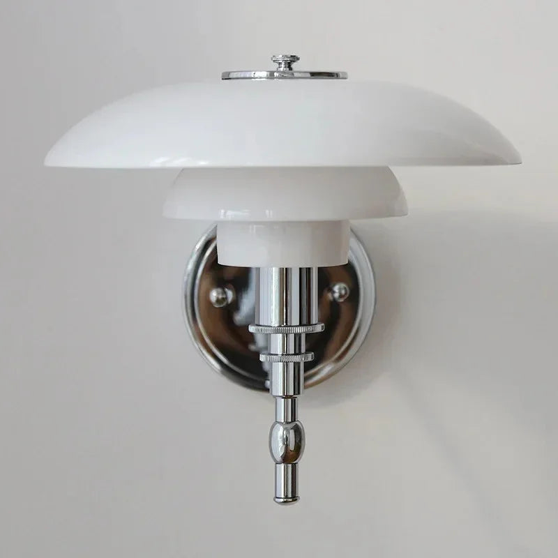 Emvira Wall Lamp
