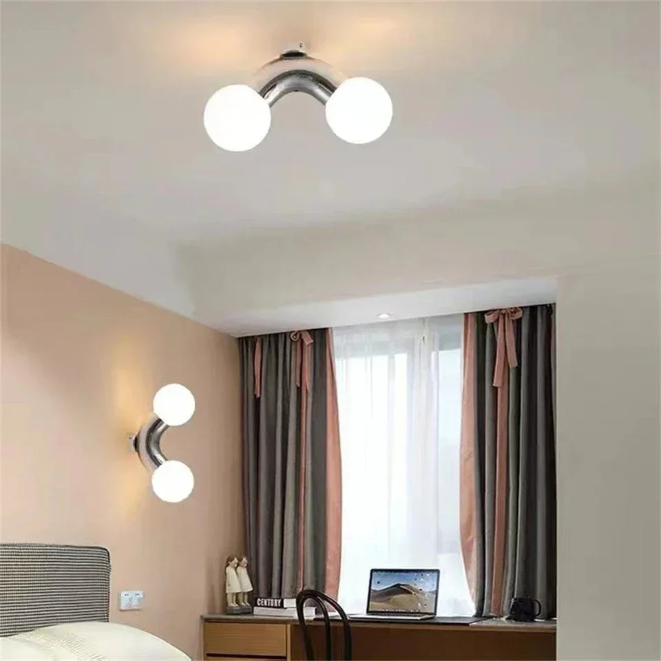 Faltelta Wall Lamp