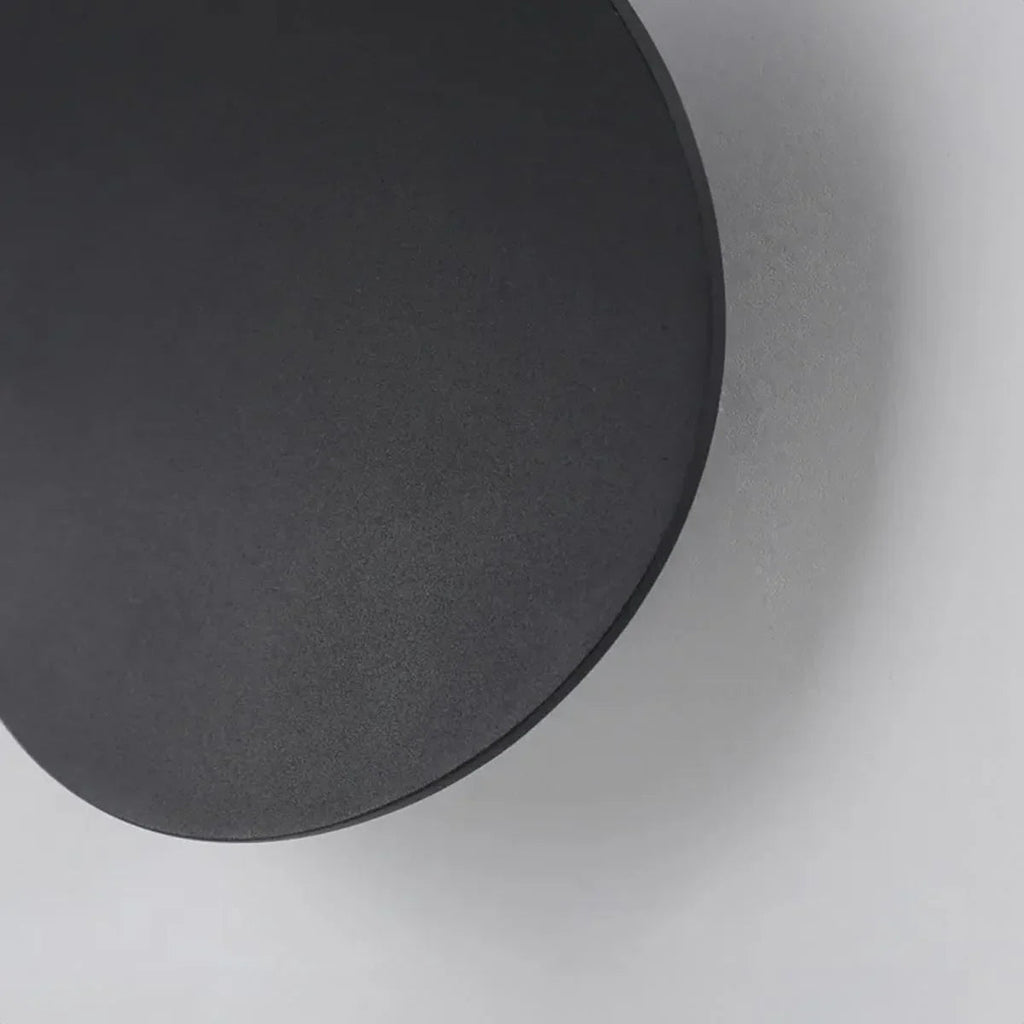 Fennoda Wall Lamp