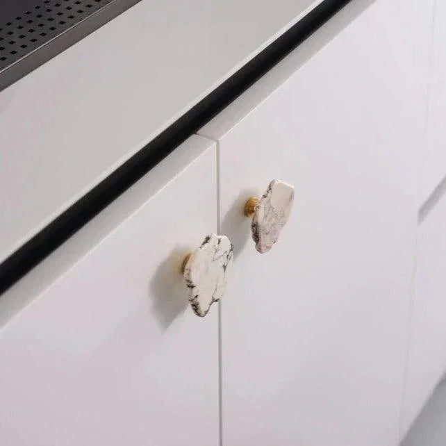 Frostfield Marble Brass Knob