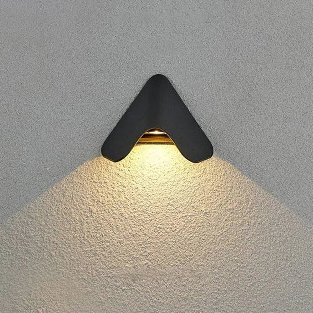 Frydisa LED Outdoor Wall Lamp