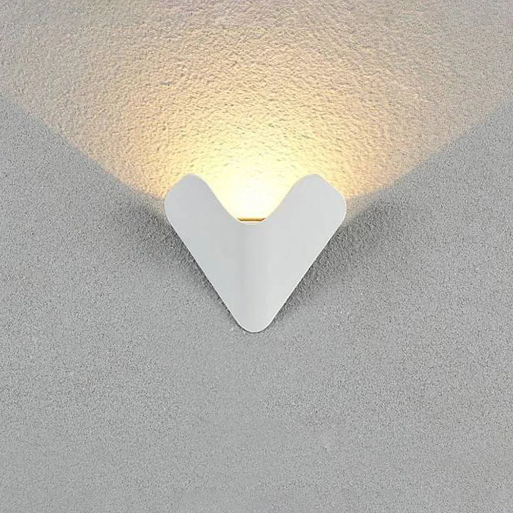 Frydisa LED Outdoor Wall Lamp