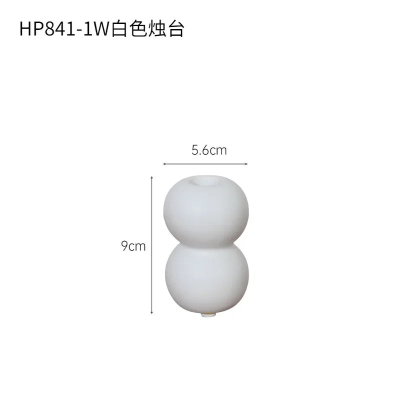 Frysessa Candle Holder