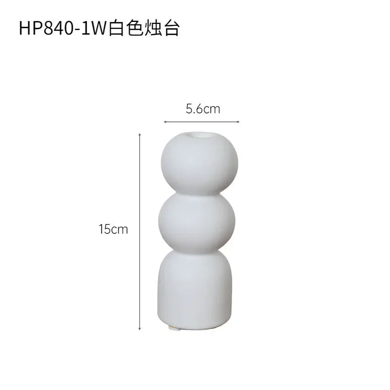 Frysessa Candle Holder