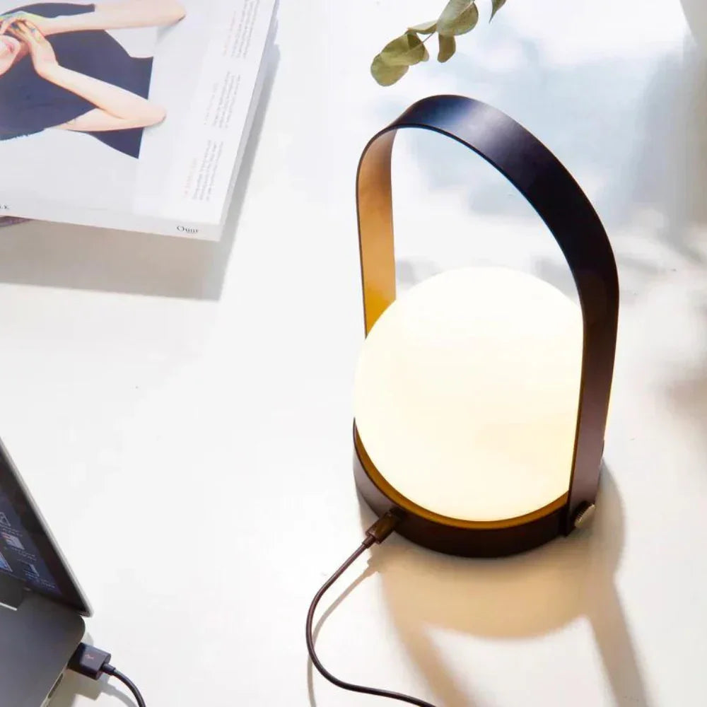 Frysessa Portable Lantern