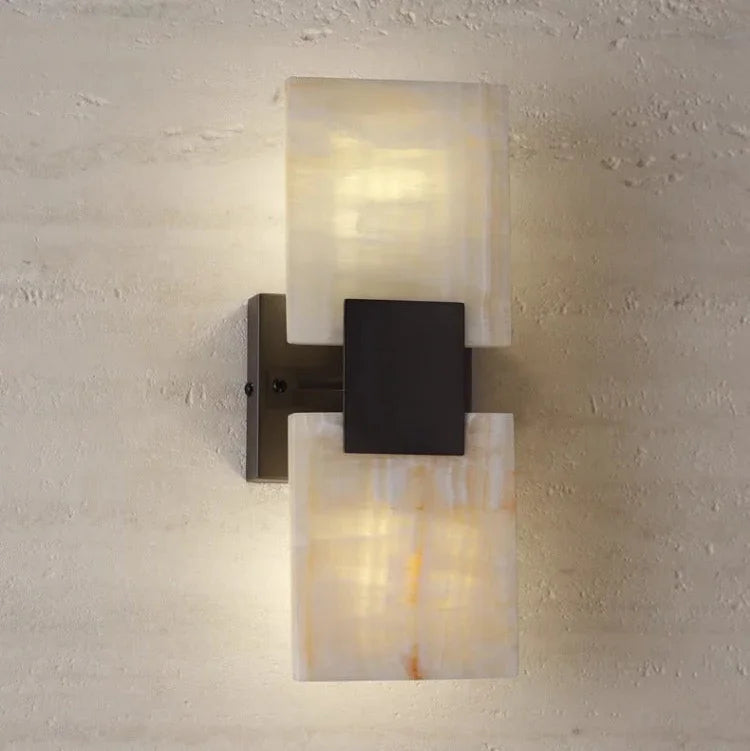 Fryvorra Wall Lamp