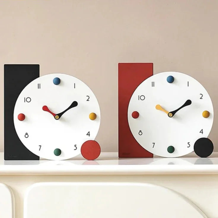 Fryvuna Table Clock