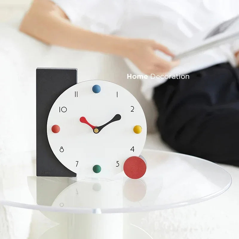 Fryvuna Table Clock