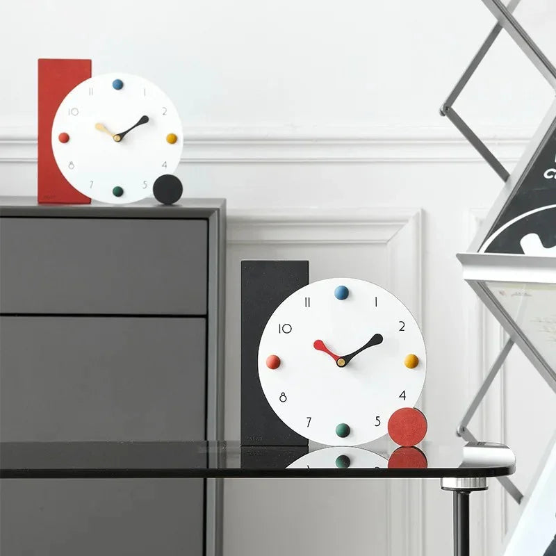 Fryvuna Table Clock