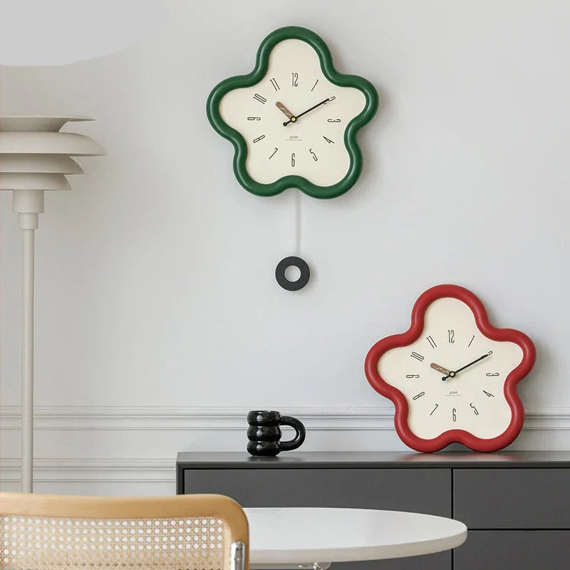 Gallola Clock