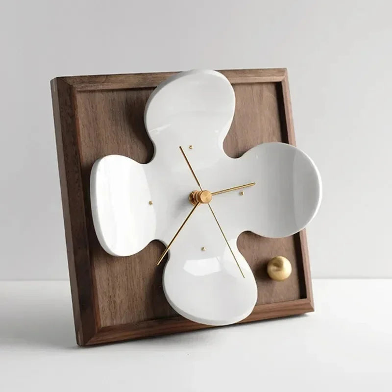 Gilrara Table Clock