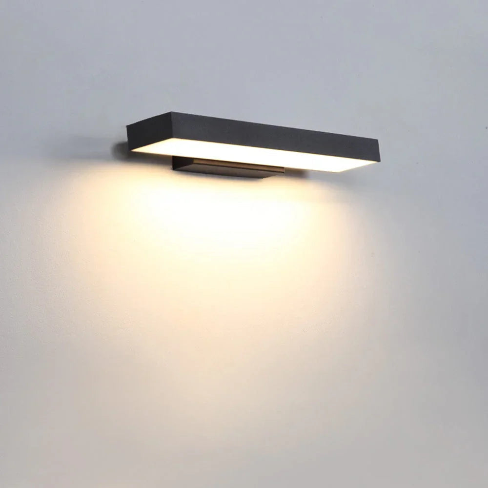Gilstella Outdoor Light