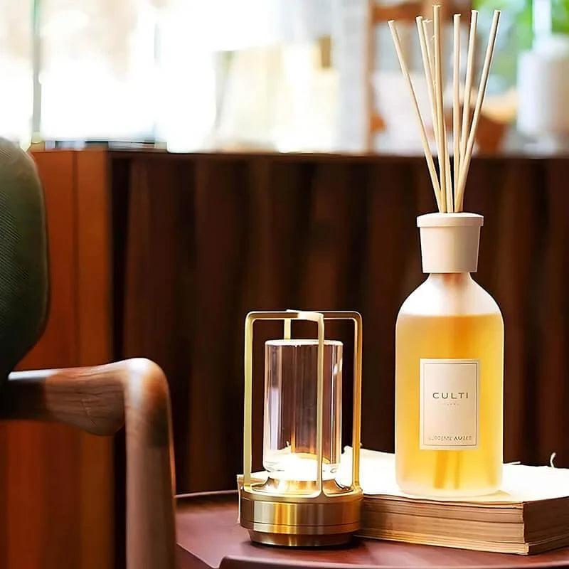 Harnossa Portable Lamp