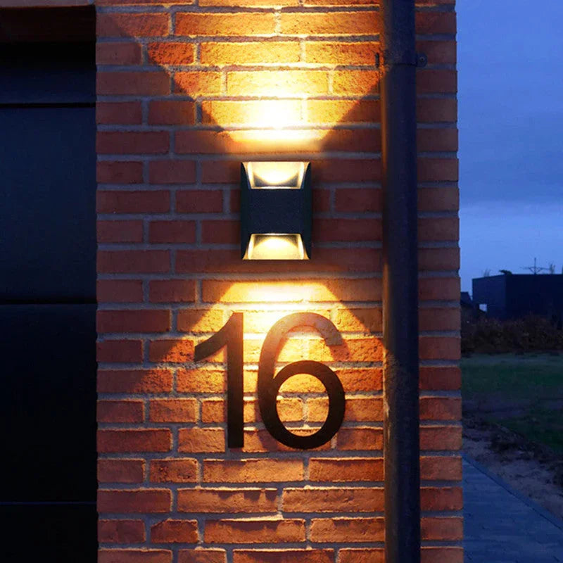 Harvuna Waterproof Outdoor Wall Light
