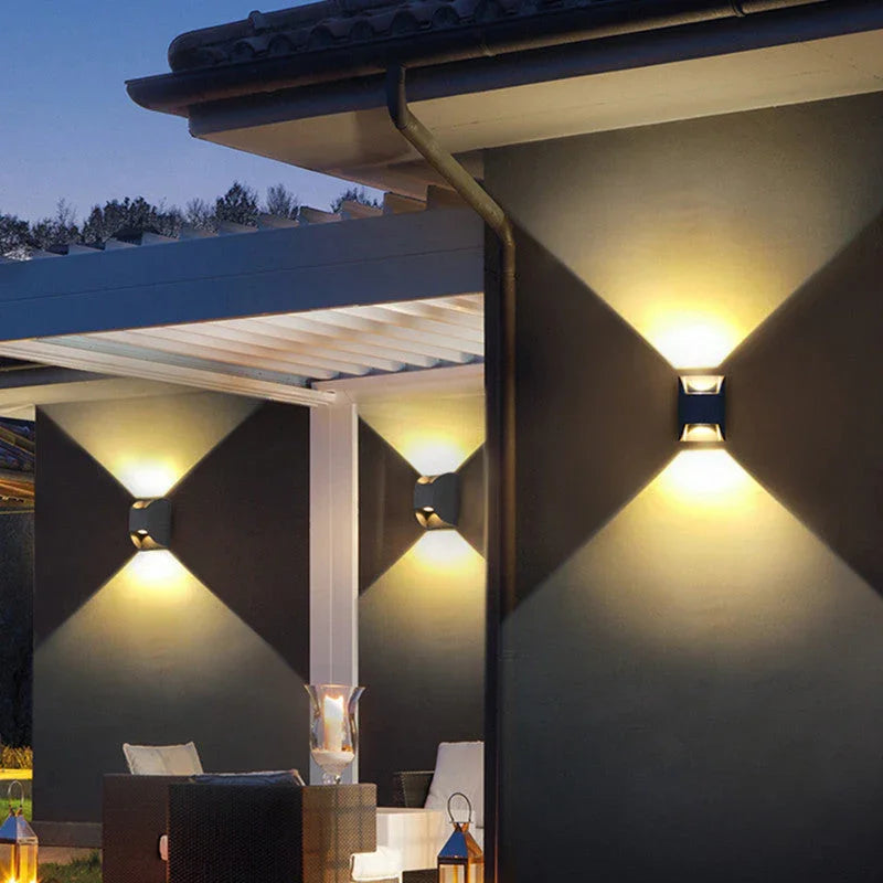 Harvuna Waterproof Outdoor Wall Light