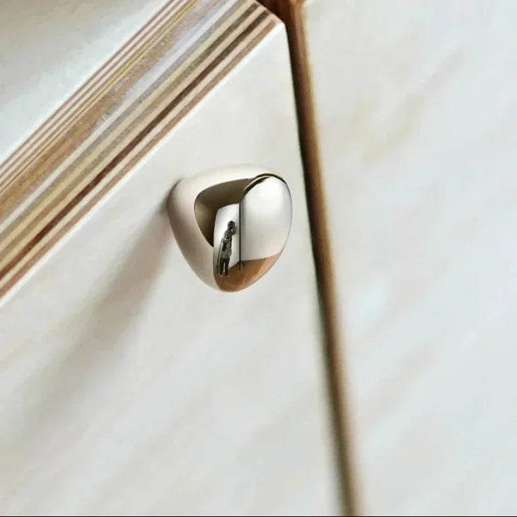 Heltirra Cabinet Handle