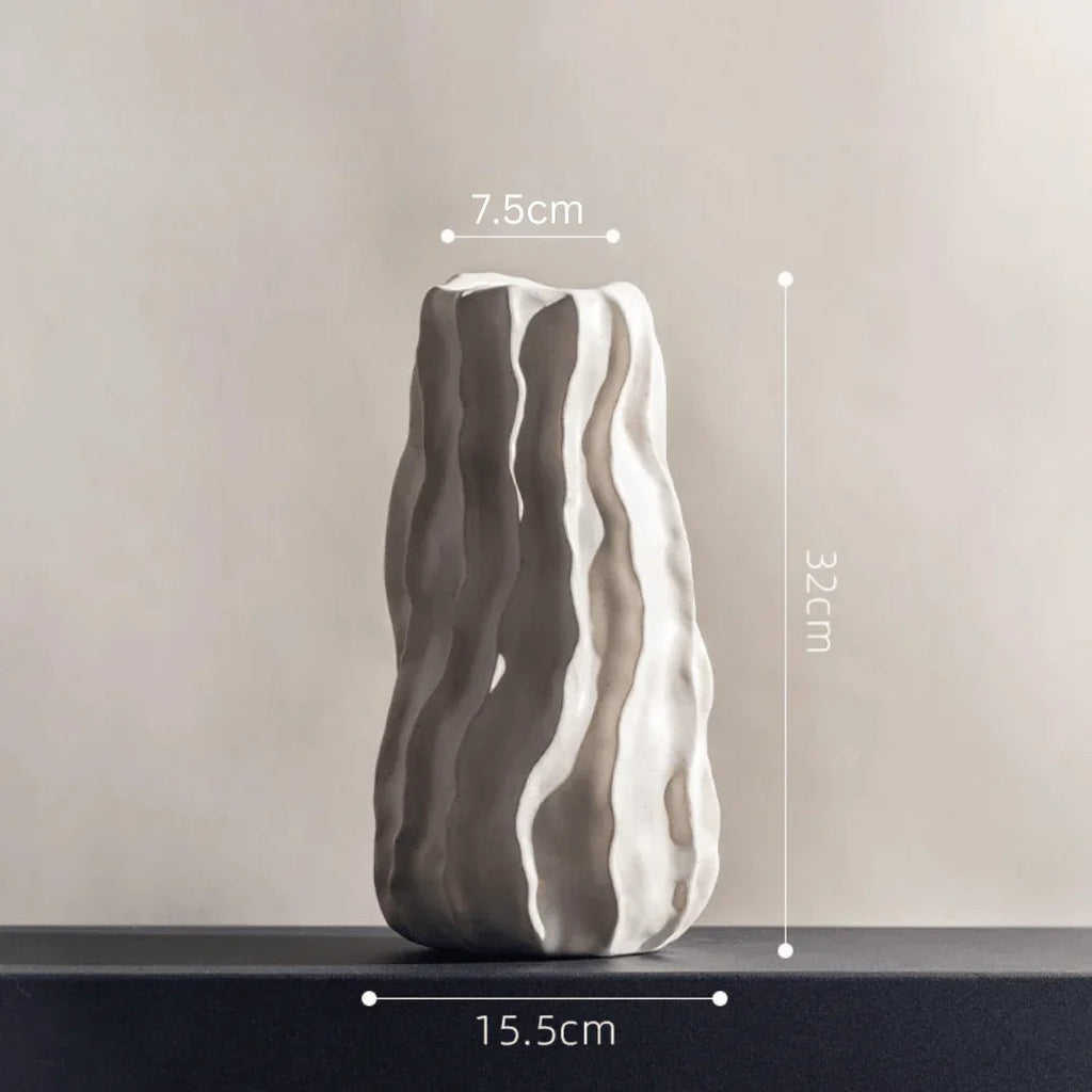 Ildisa Vase