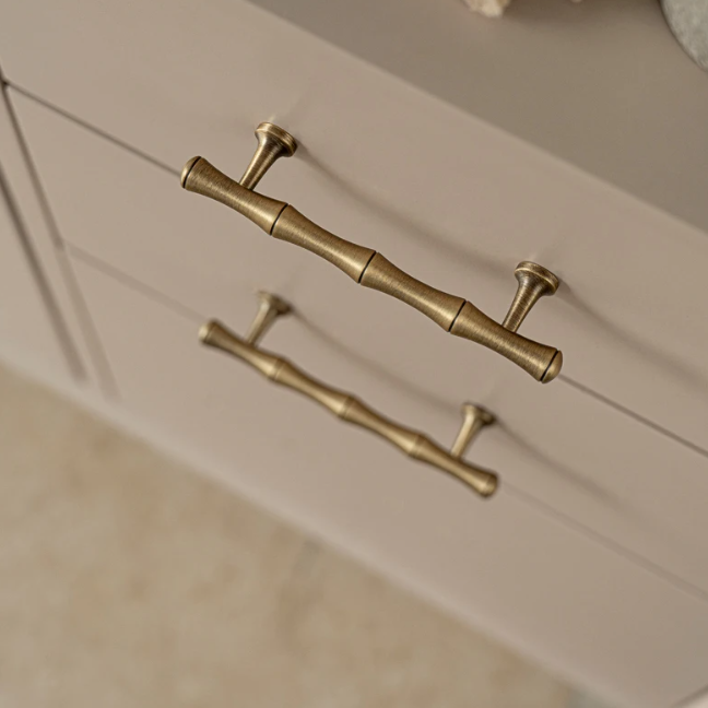 Ilnita Solid Brass Cabinet Handle
