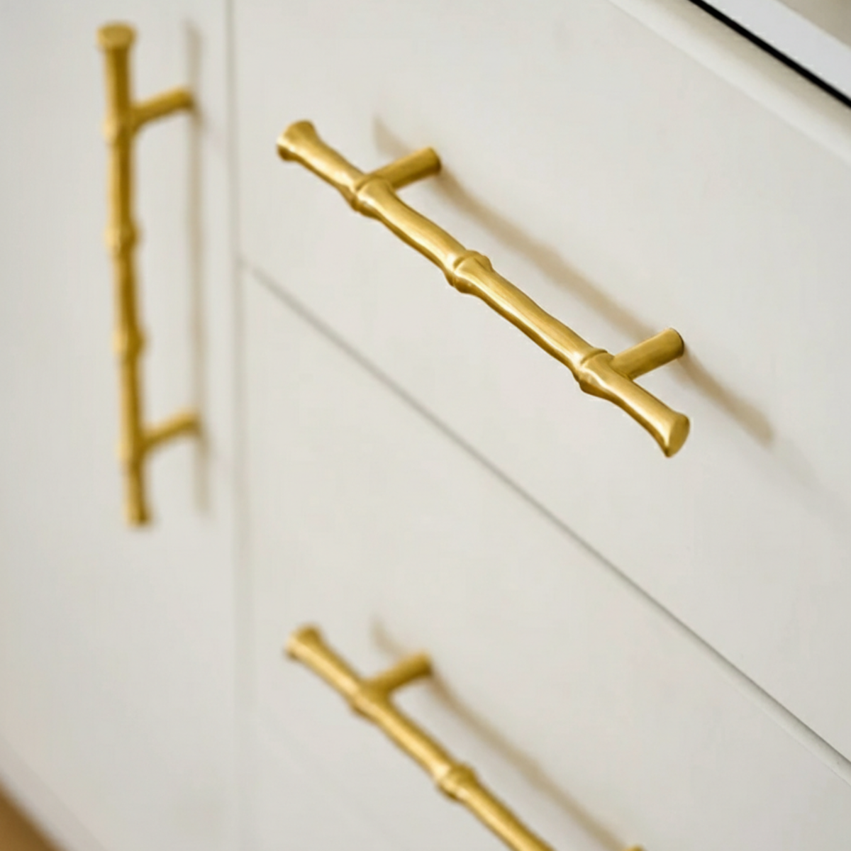 Ilnita Solid Brass Cabinet Handle
