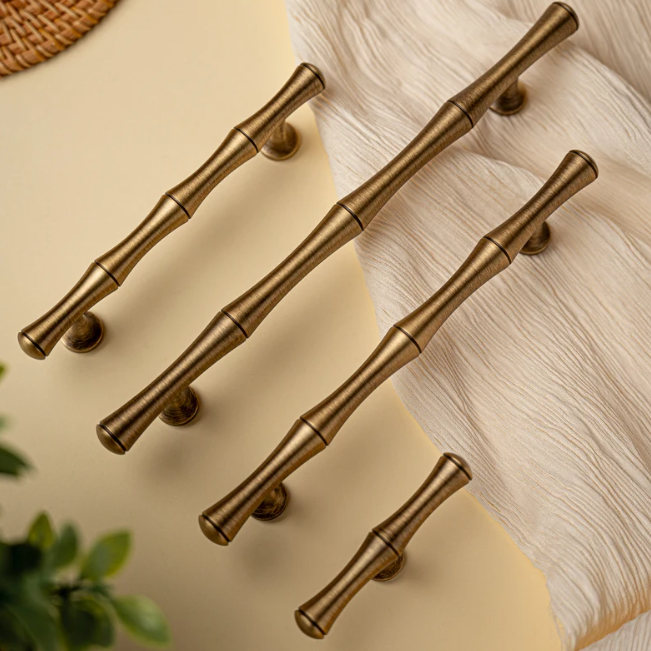 Ilnita Solid Brass Cabinet Handle