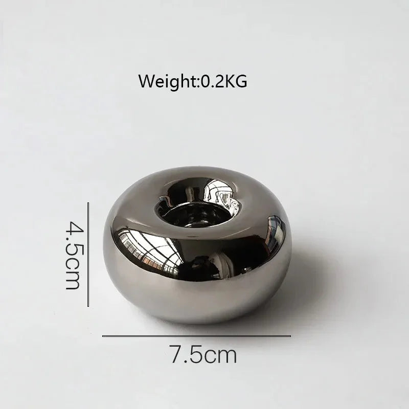 Ilrvia Candle Holder