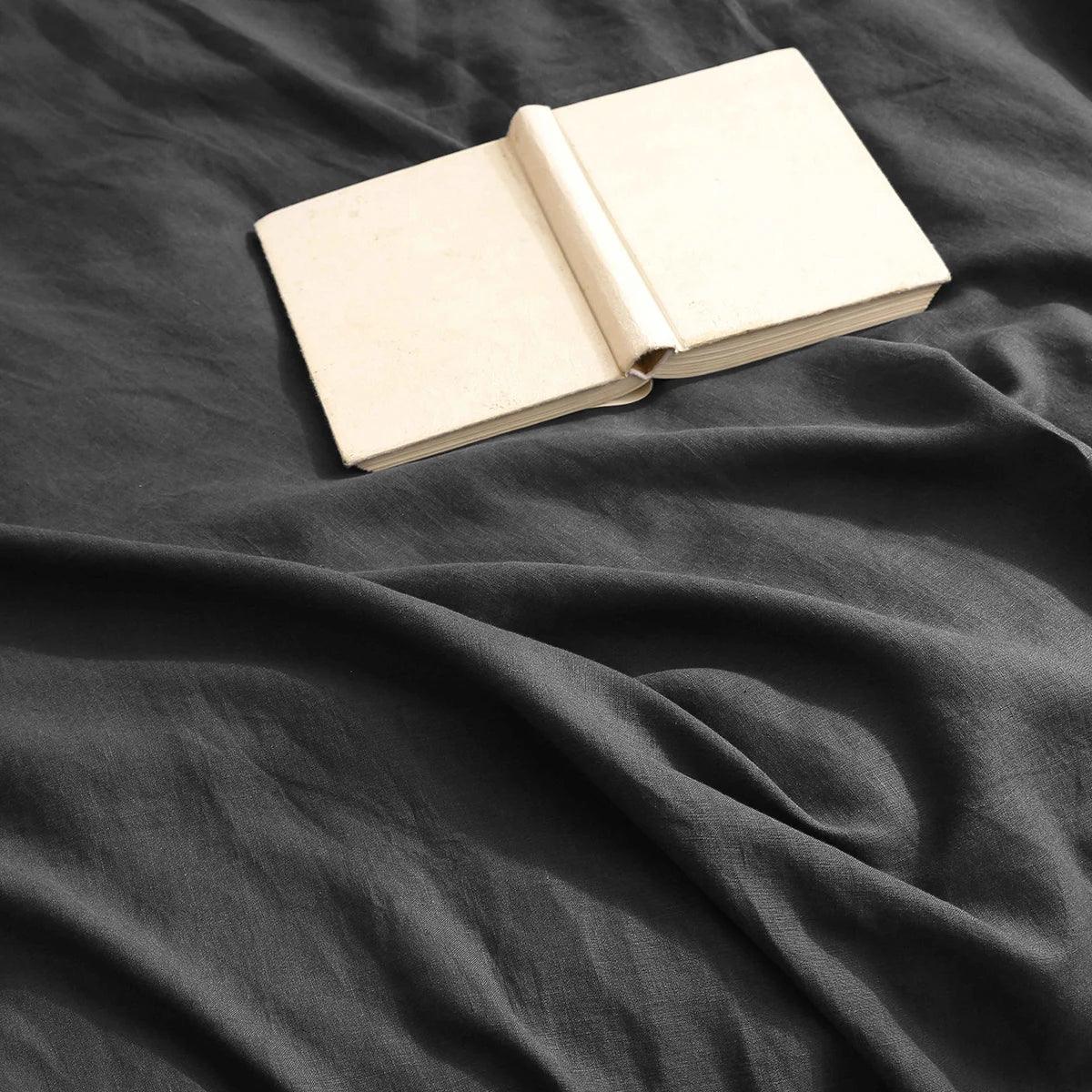 Indina Linen Bedding Set