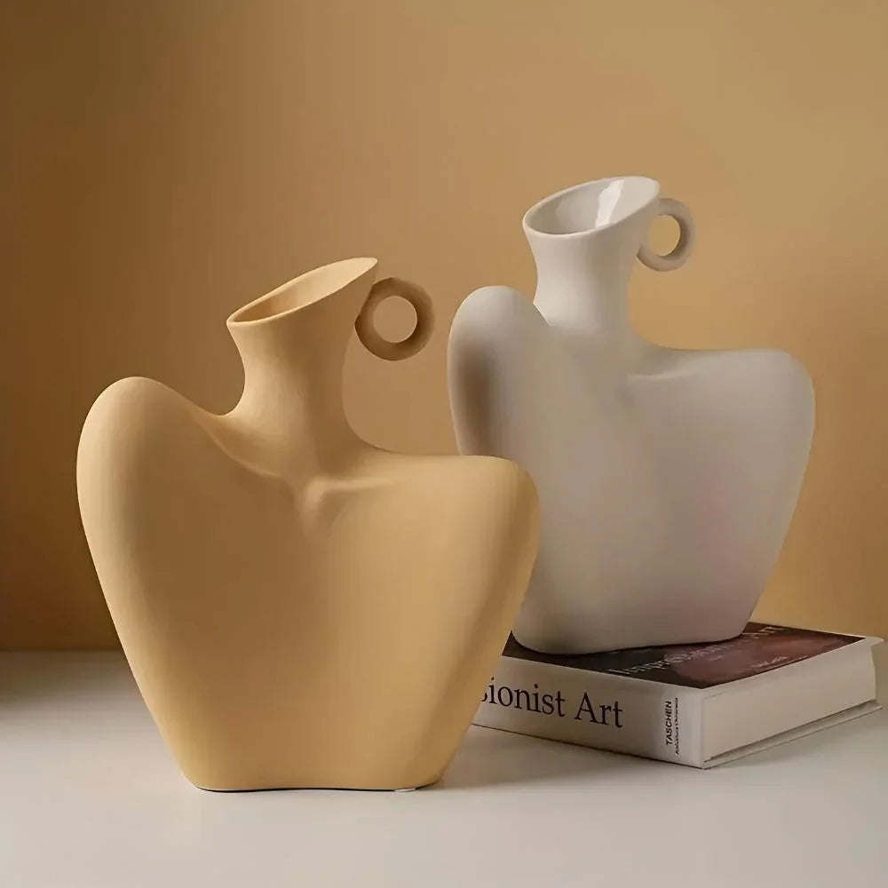 Inrita Vase