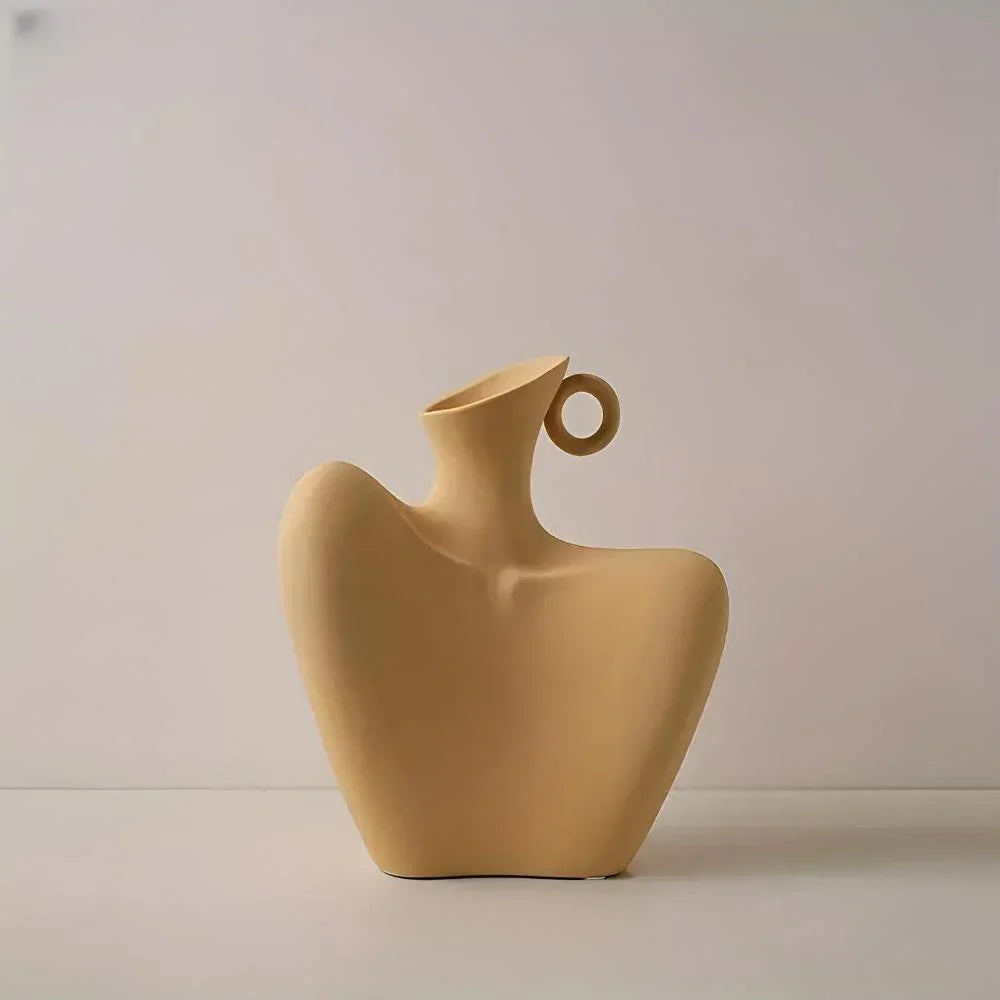 Inrita Vase