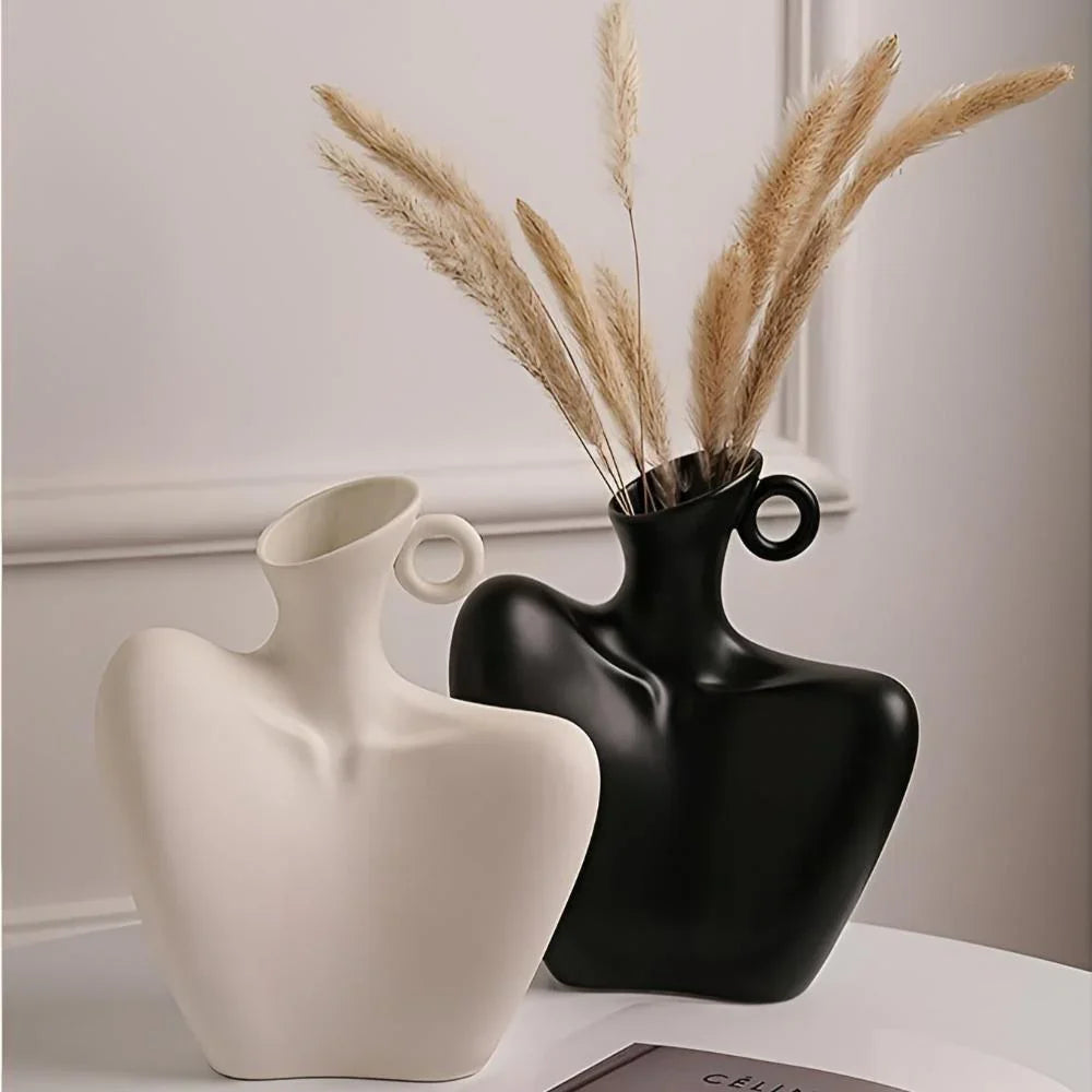 Inrita Vase