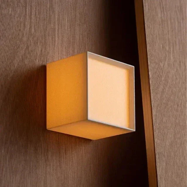 Intia Fabric Wall Lamp