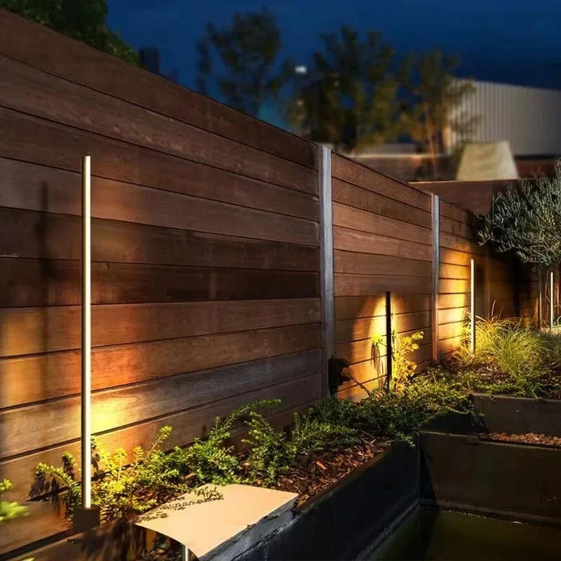 Jalbando Drinking LED Lawn Light