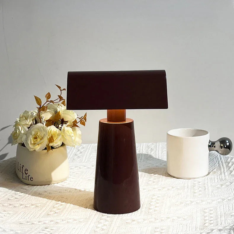 Jalfola Table Lamp