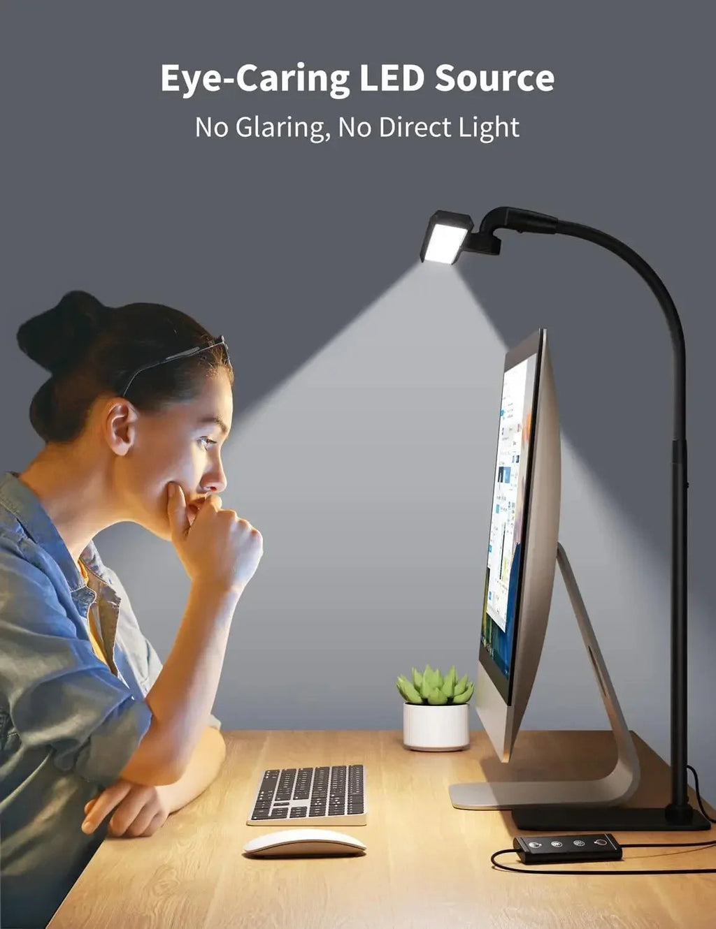 Jorlynta Desk Lamp