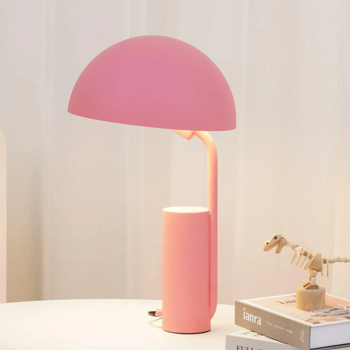 Jorrirra Table Lamp