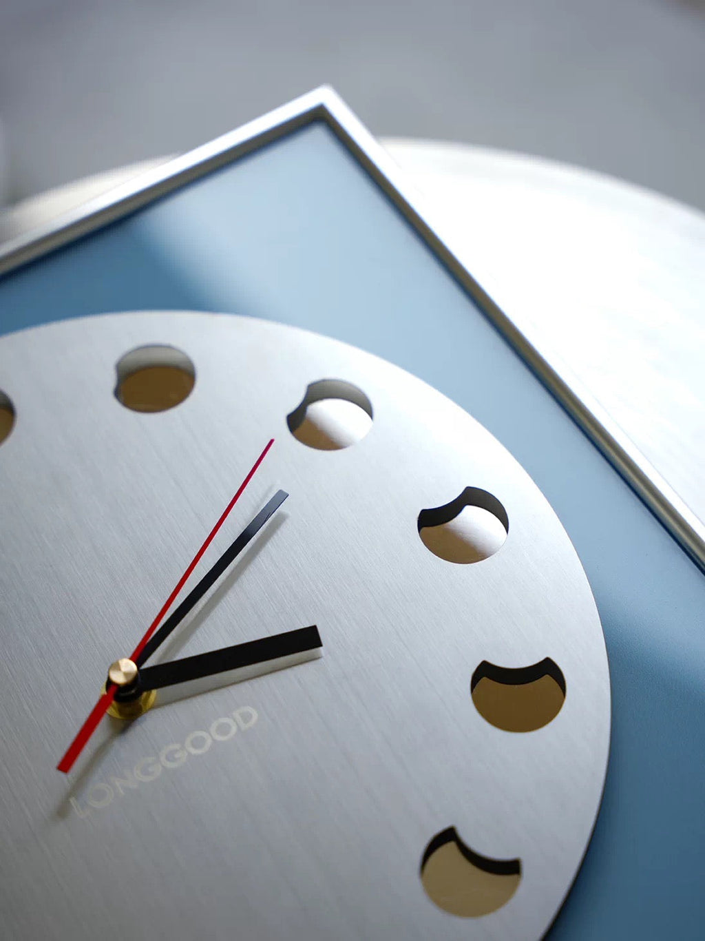 Jorrirra Wall Clock