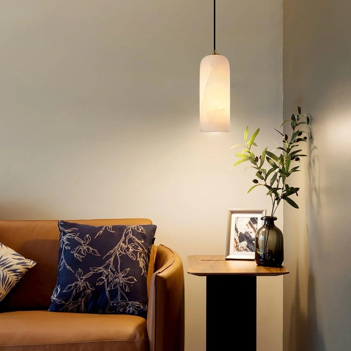 Jorrova Alabaster Pendant Lamp