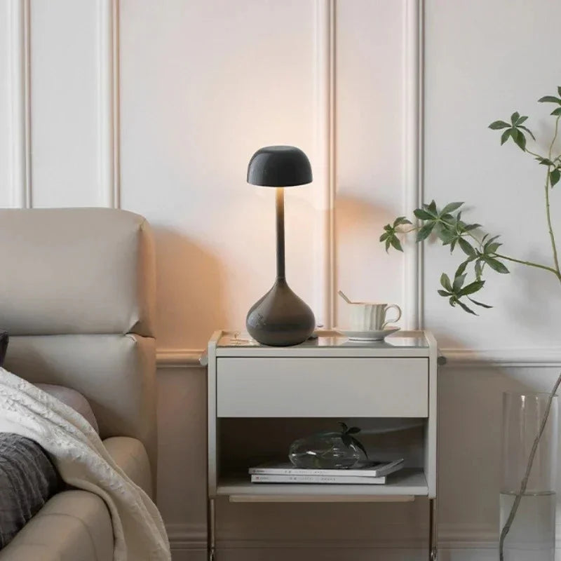 Kalmuna Table Lamp