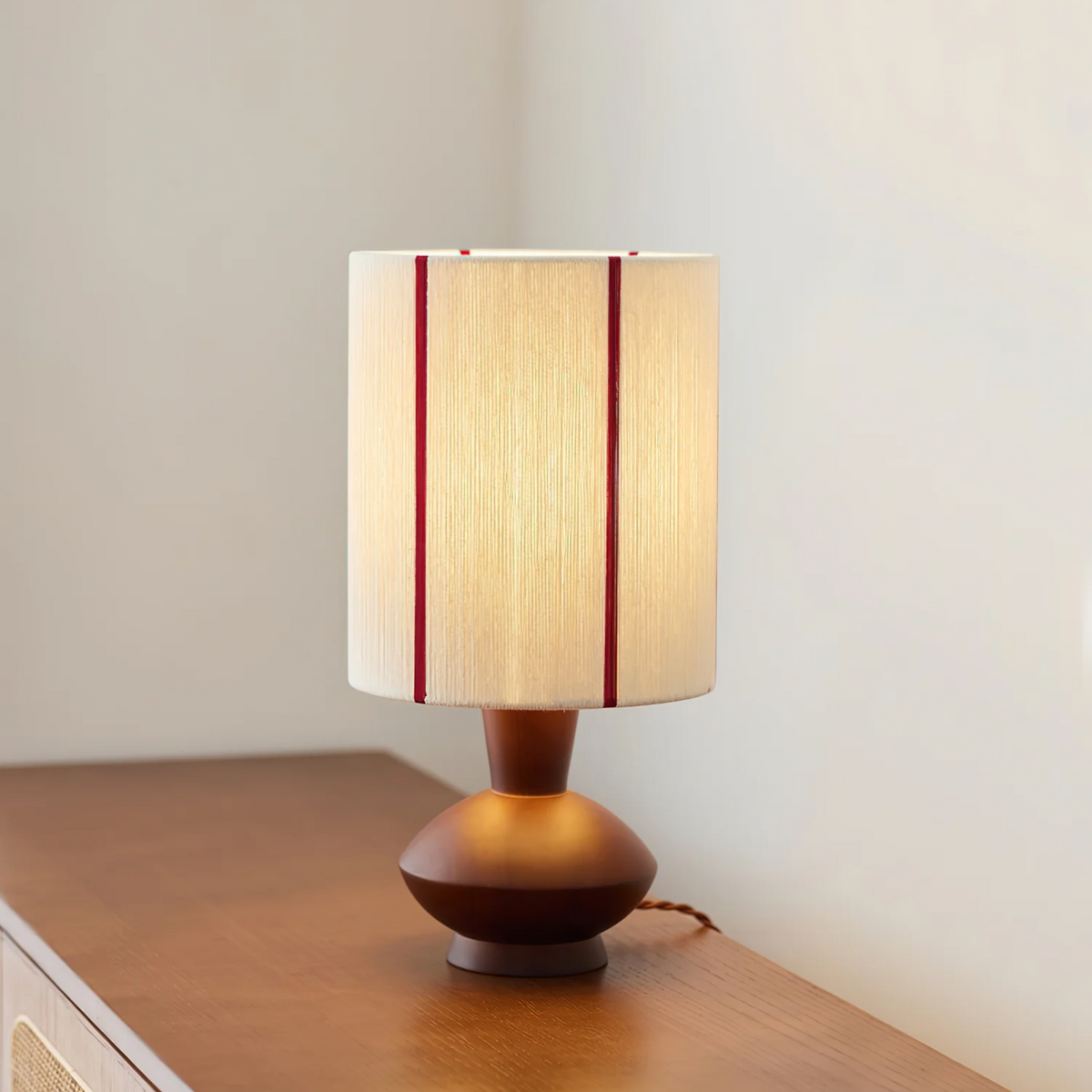 Kalsossa Table Lamp