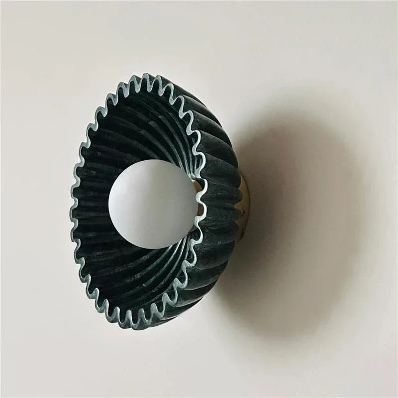 Kalvira Wall Lamp