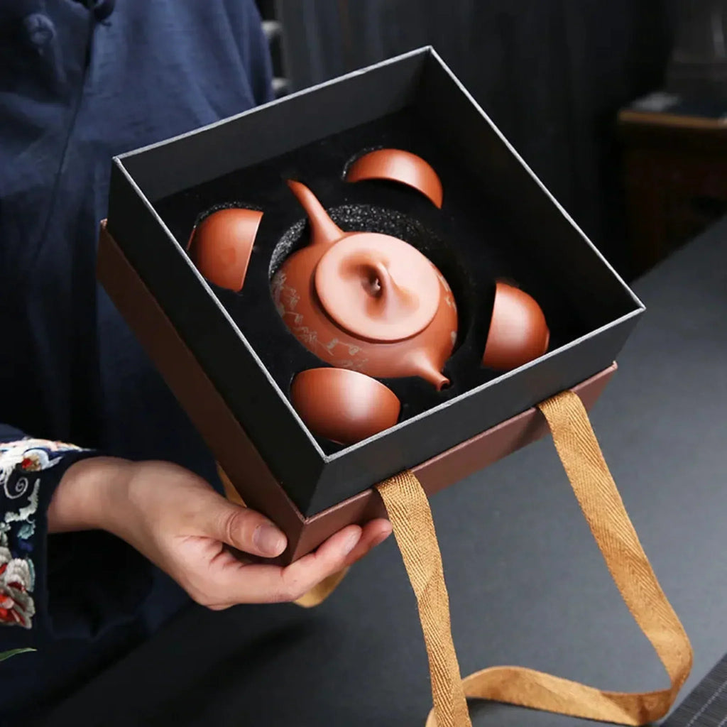 Kerbando Tea Set