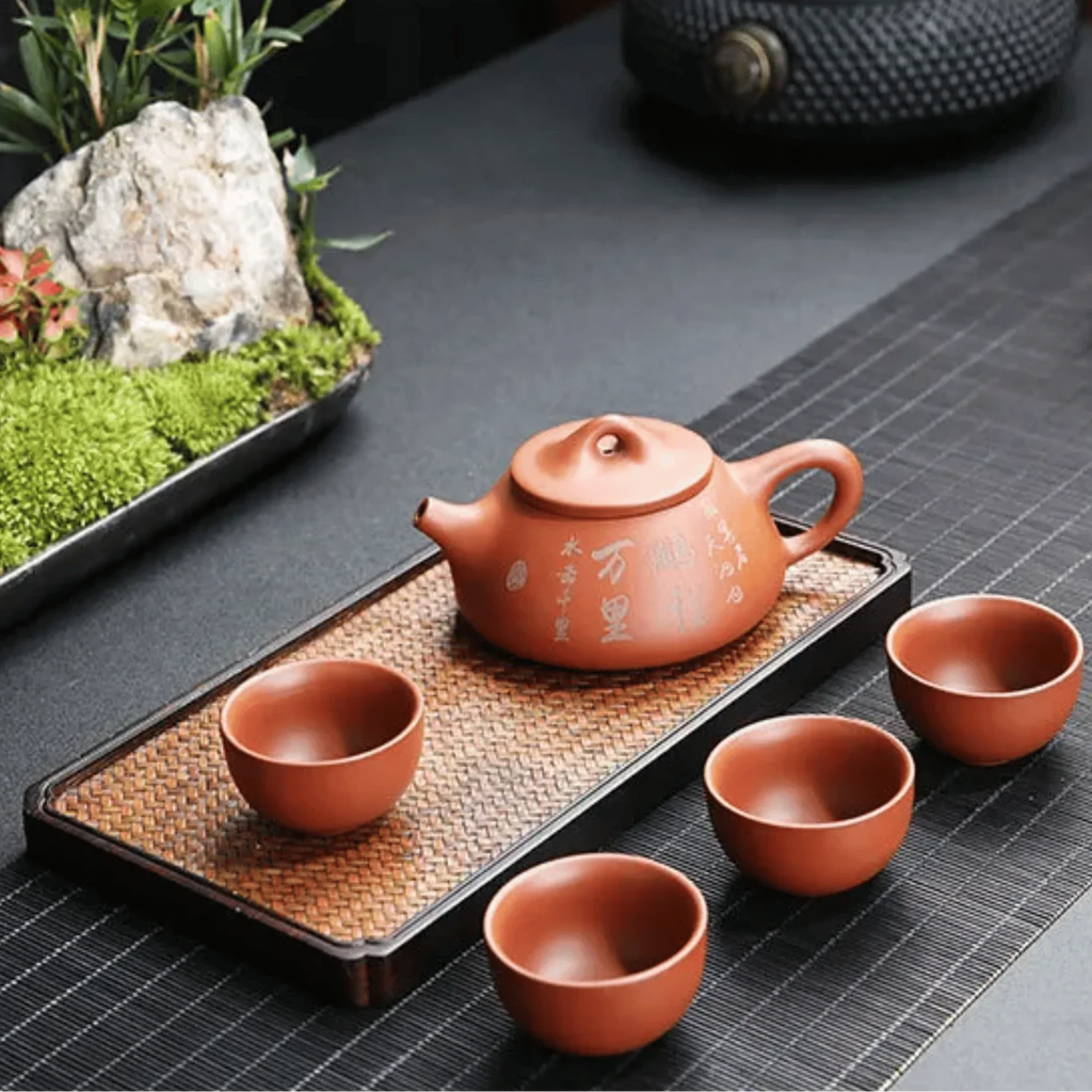 Kerbando Tea Set
