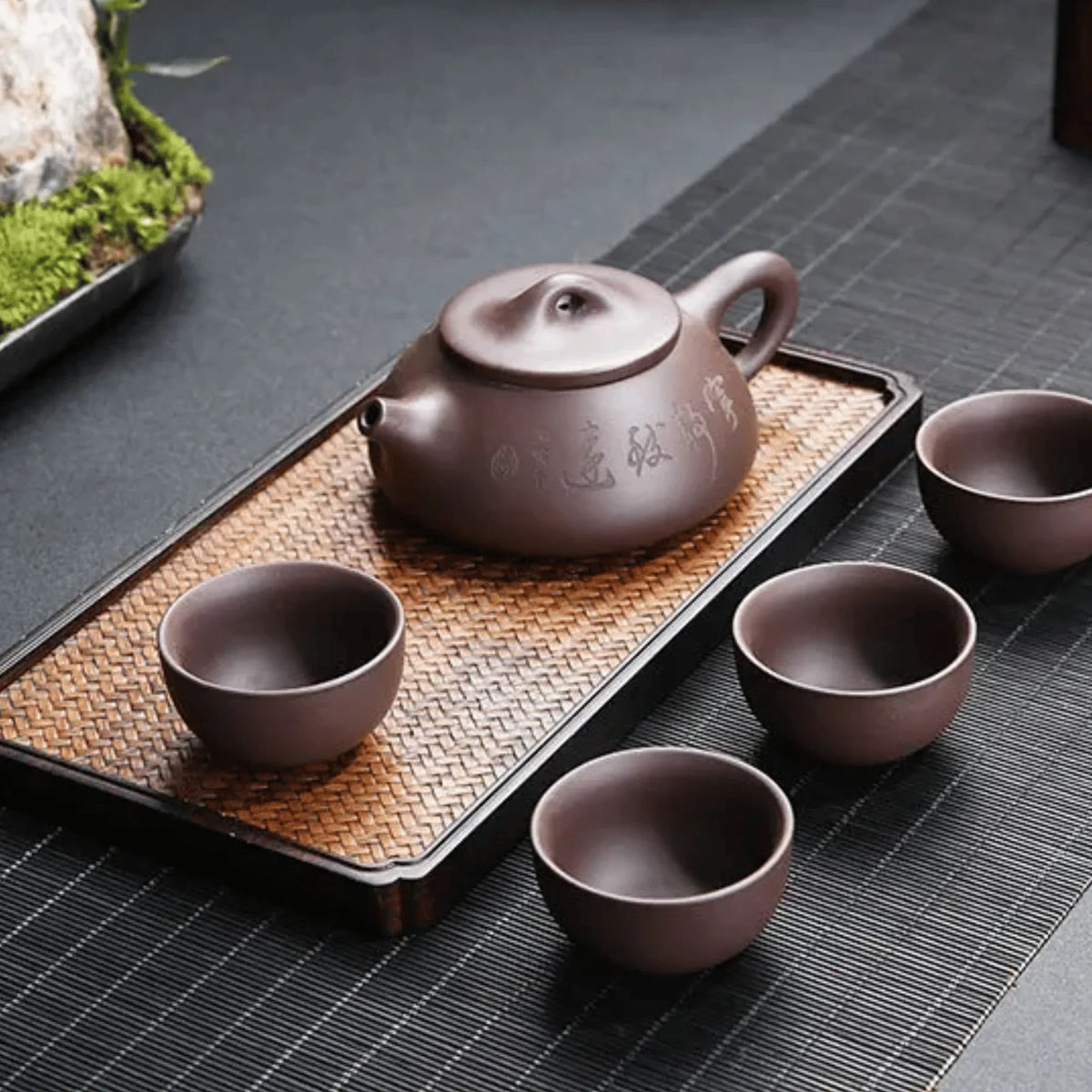 Kerbando Tea Set