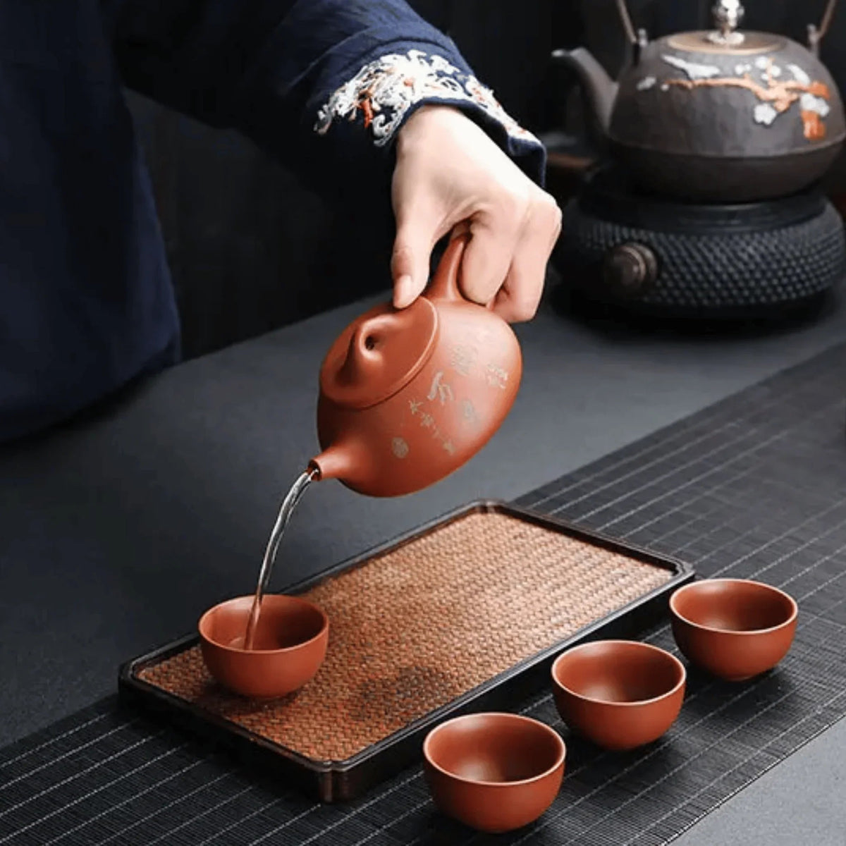 Kerbando Tea Set