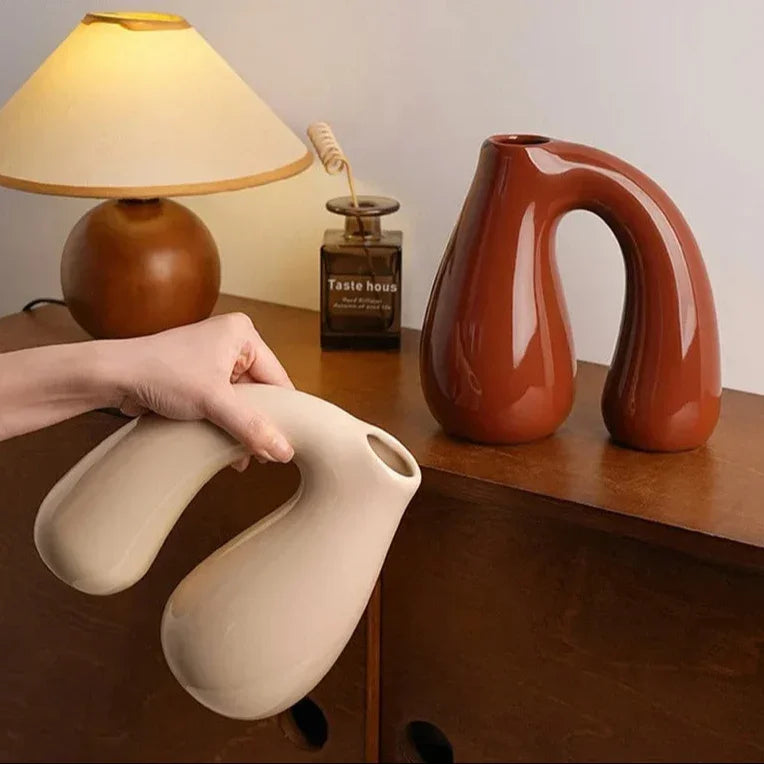 Kerdira Vase